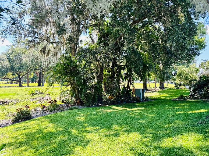 1418 Deverly Drive a Lakeland, FL Mobile or Manufactured Home for Sale